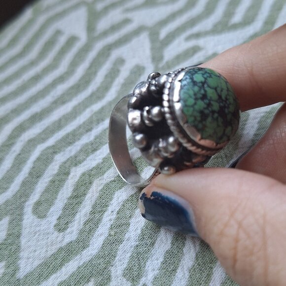 Silver and turqoise ethnic ring - Picture 7 of 11